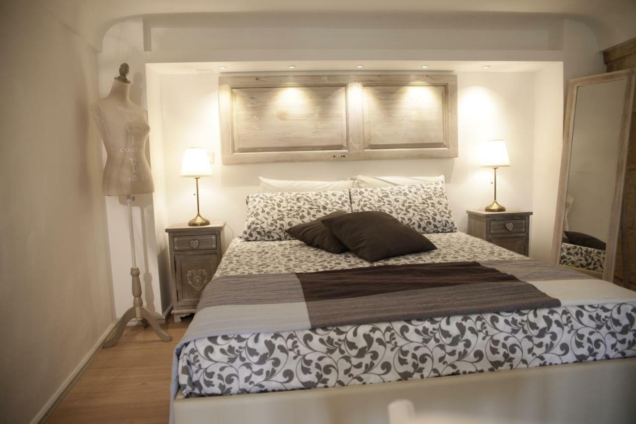 Palazzo Mandurino Luxury Relais Bed & Breakfast Zollino Exterior photo