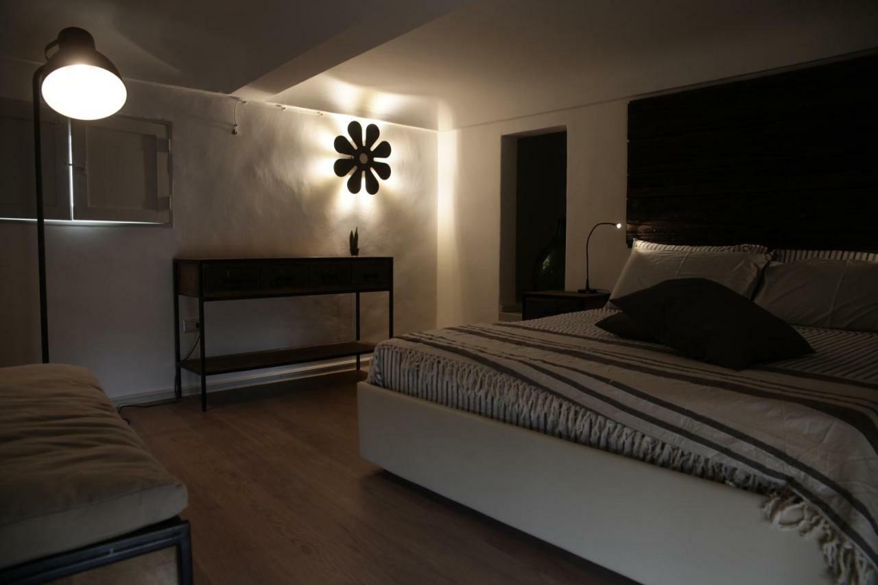 Palazzo Mandurino Luxury Relais Bed & Breakfast Zollino Exterior photo