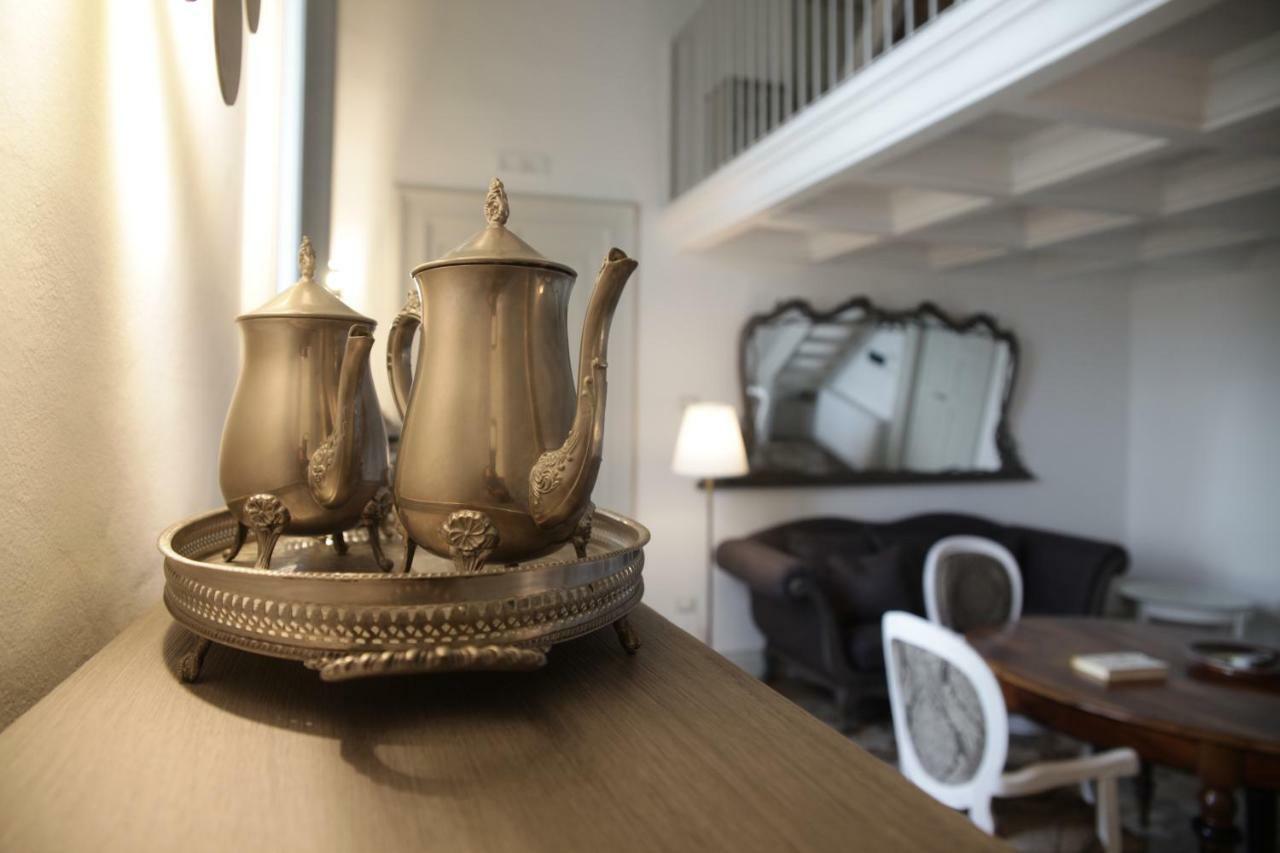Palazzo Mandurino Luxury Relais Bed & Breakfast Zollino Exterior photo